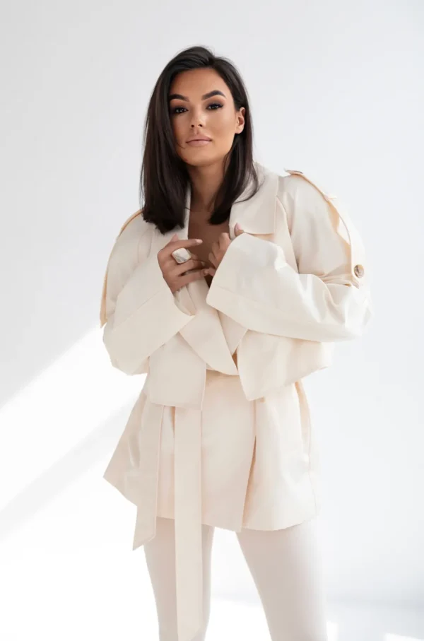 Trencz damski krótki oversize NOELLE waniliowy
