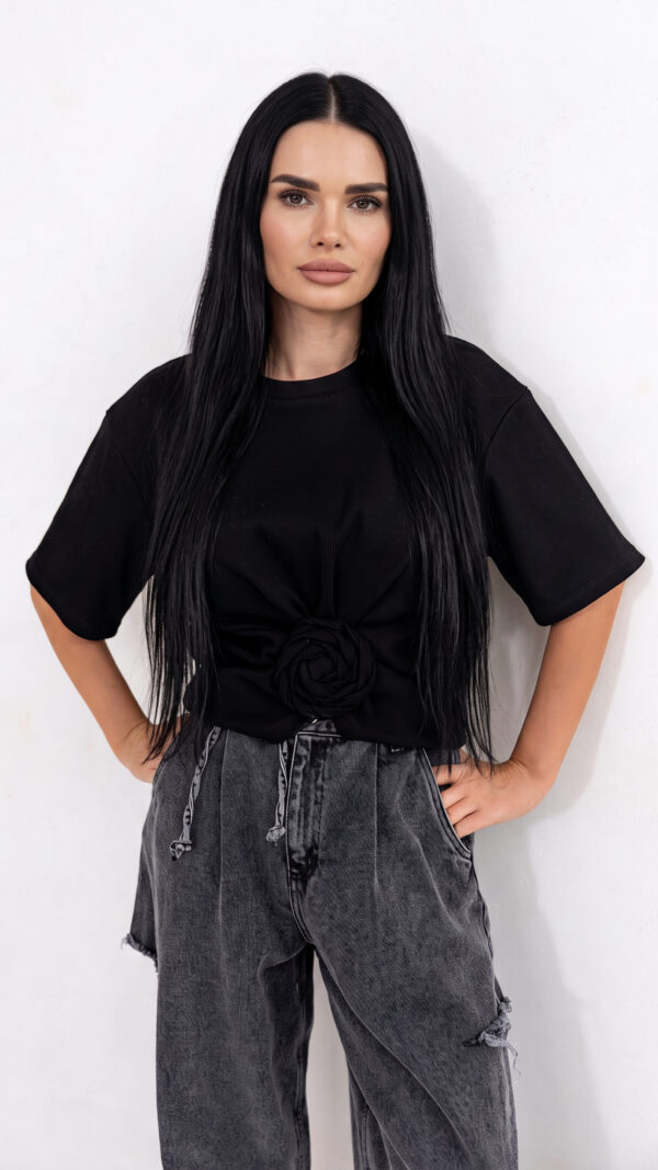 T-shirt Damski Rosabelle z Ozdobną Różą Czarny